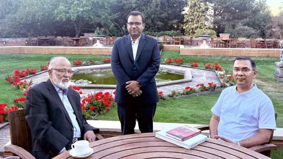 লন্ডনে তারেক রহমানের সঙ্গে ‘মনে রাখার মতো’ সাক্ষাৎ খন্দকার মোশাররফের